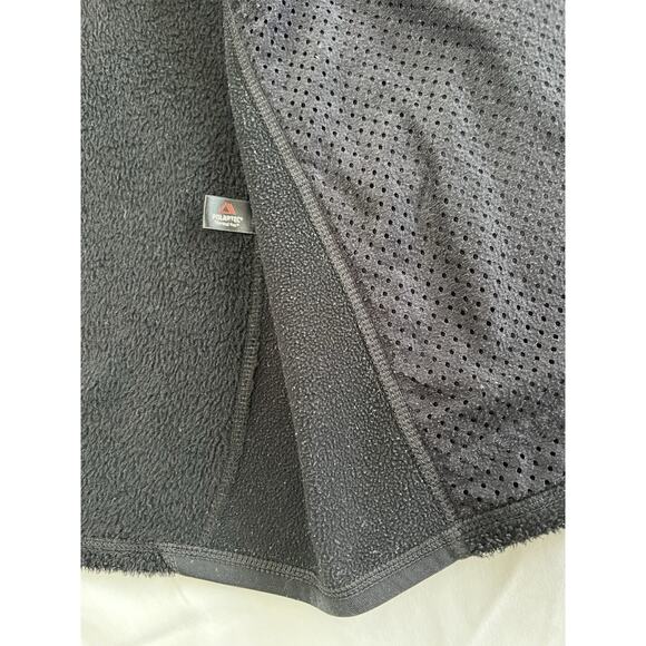 Patagonia R2 Black Fleece Jacket Full Zip Polartec w Pockets Women’s MEDIUM - Picture 9 of 10
